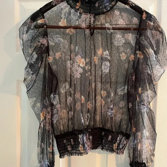 LIFE floral top - Picture 1 of 6